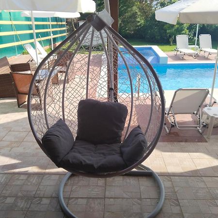 Maria Lemoni Swimming Pool Apartment 네아 스키오니 외부 사진