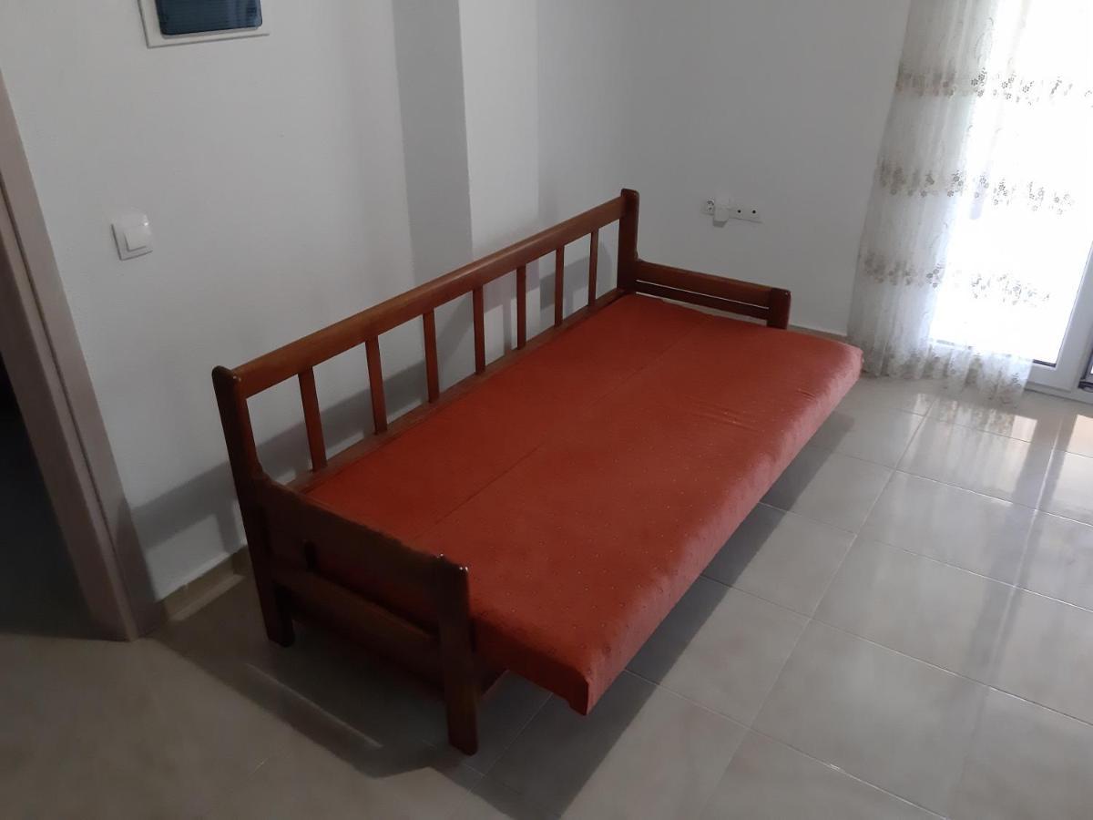 Maria Lemoni Swimming Pool Apartment 네아 스키오니 외부 사진