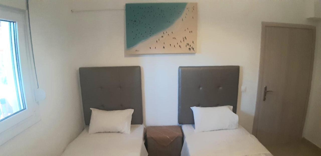 Maria Lemoni Swimming Pool Apartment 네아 스키오니 외부 사진